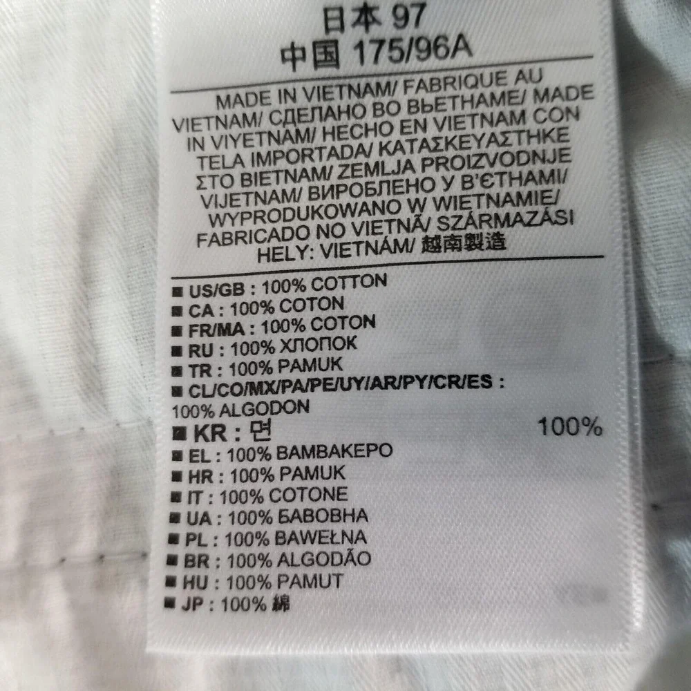 Banana Republic City short shorts men's 38 x 10 white striped cotton Bermuda NEW